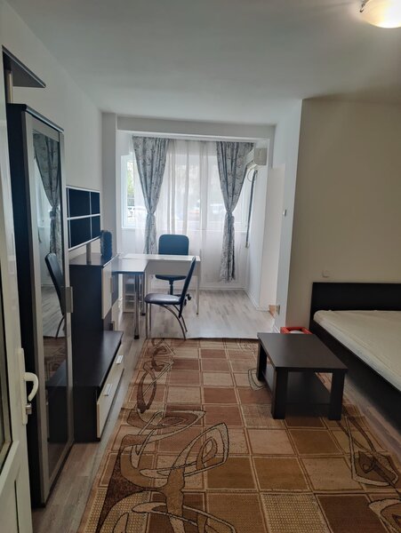 Racari-Kaufland, proprietar.