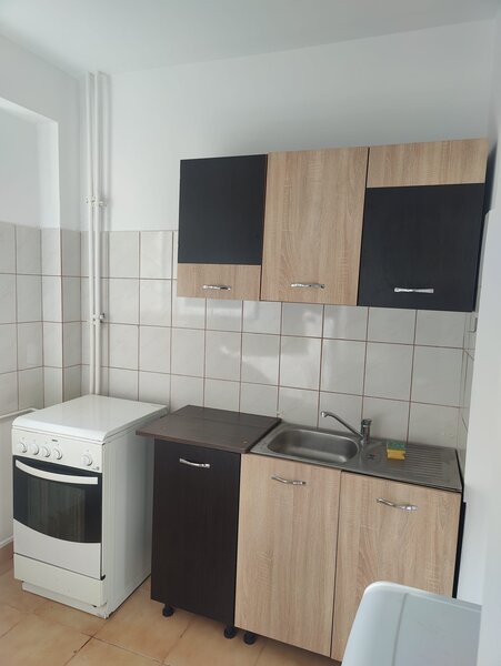 Racari-Kaufland, proprietar.